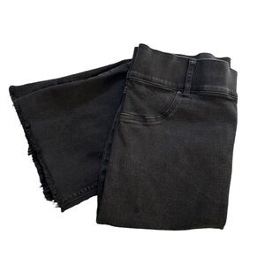 SPANX women’s XL Pull On Black Jeans Jeggings frayed hem has back pockets